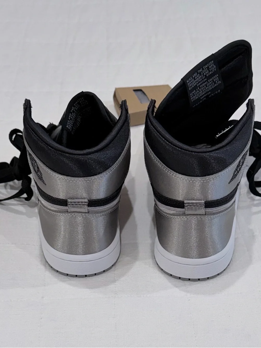 Nike Air Jordan 1 Retro Hi OG Mid Black Silver Grey White Satin Shadow Sneakers